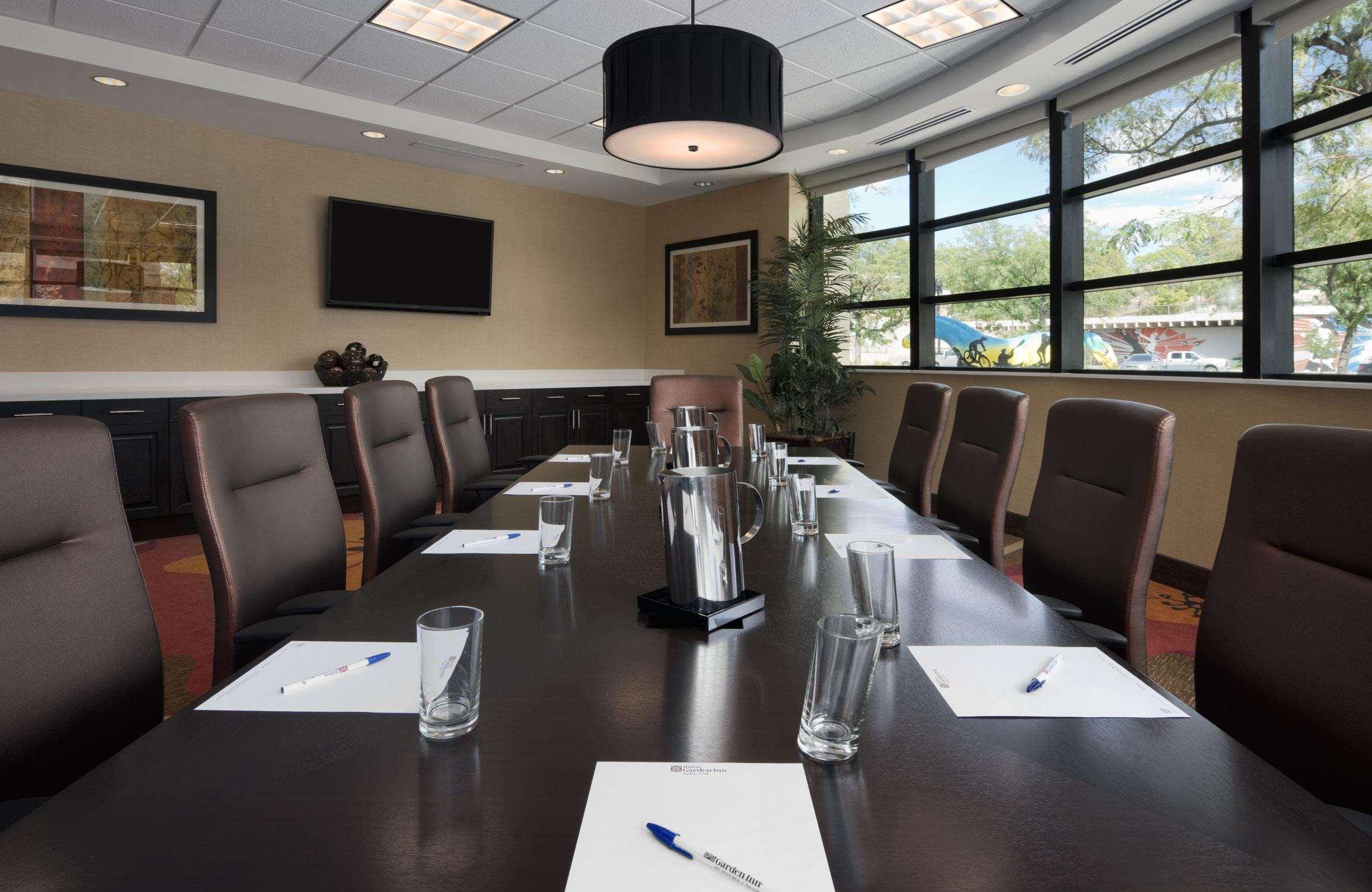 Hilton Garden Inn Ogden Bisnis foto