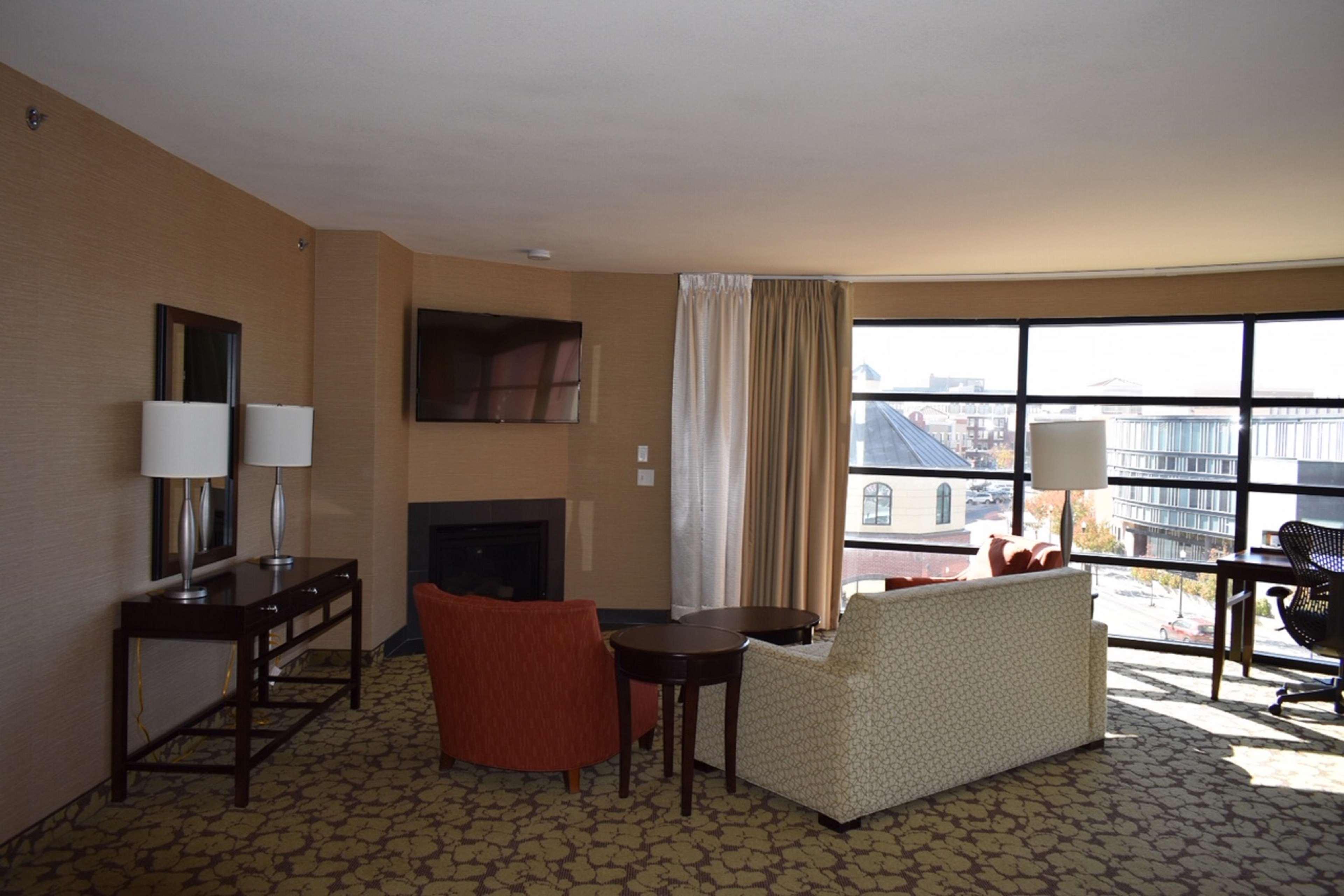 Hilton Garden Inn Ogden Bagian luar foto
