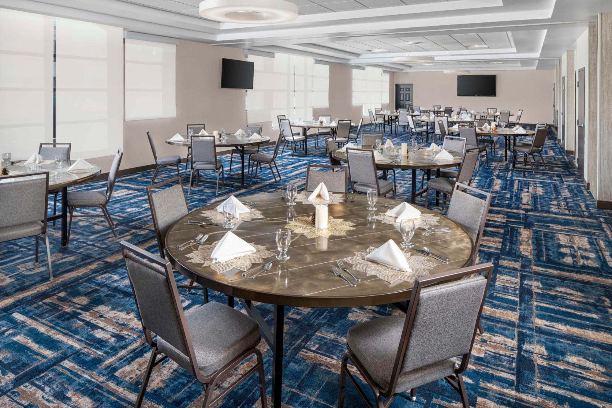 Hilton Garden Inn Ogden Bagian luar foto