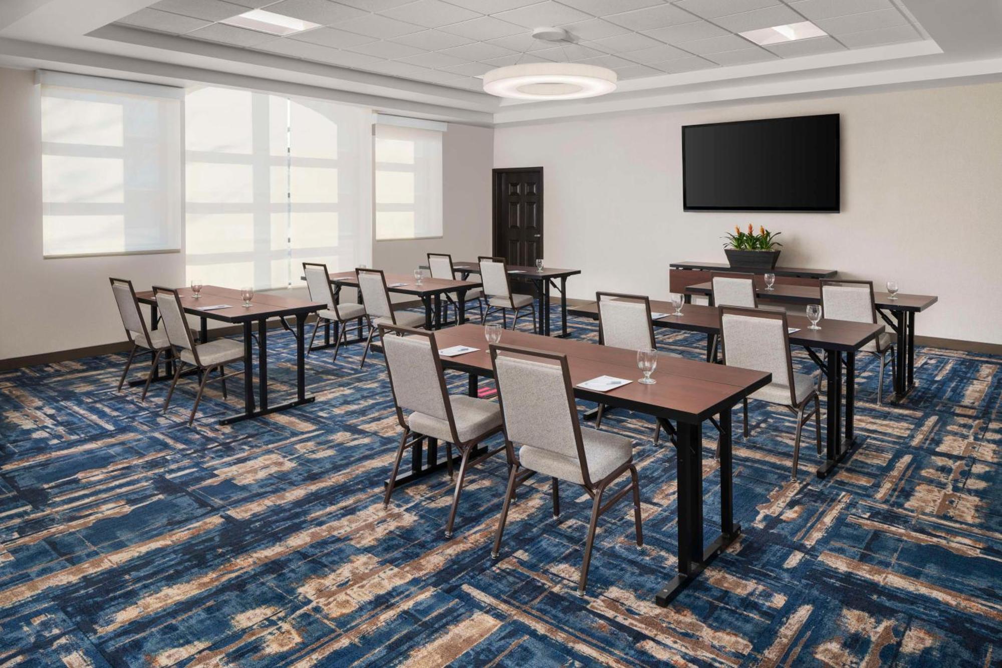 Hilton Garden Inn Ogden Bagian luar foto
