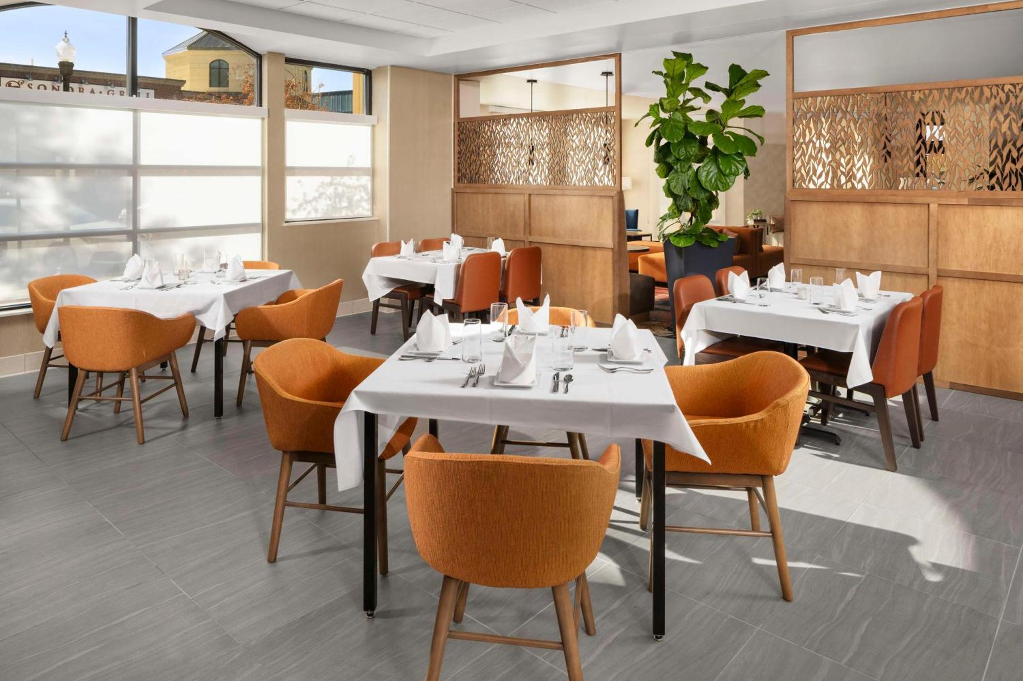Hilton Garden Inn Ogden Bagian luar foto